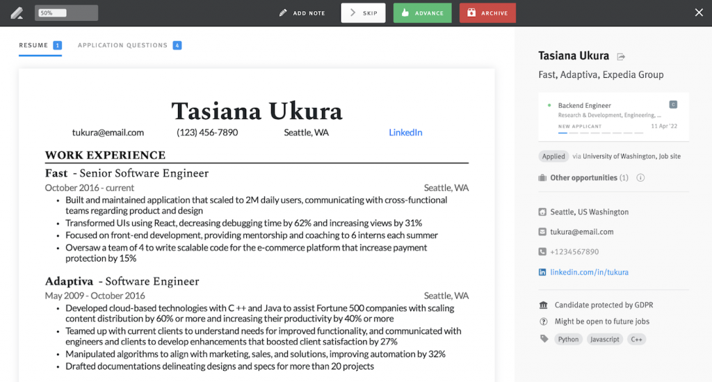 Through Lever’s Fast Resume Review, HR teams can speed through candidate applications in a sprint-like style, circumventing candidate pipeline bottlenecks at the beginning of the hiring funnel.